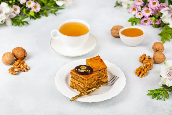 Пирожные-канапе Медовая фантазия с грецким орехом У Палыча 620 г — изображение 4