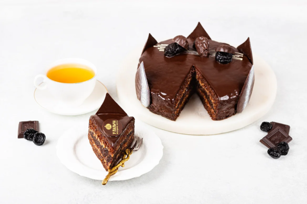 Торт Шоколадный с черносливом У Палыча 1200 г — изображение 2